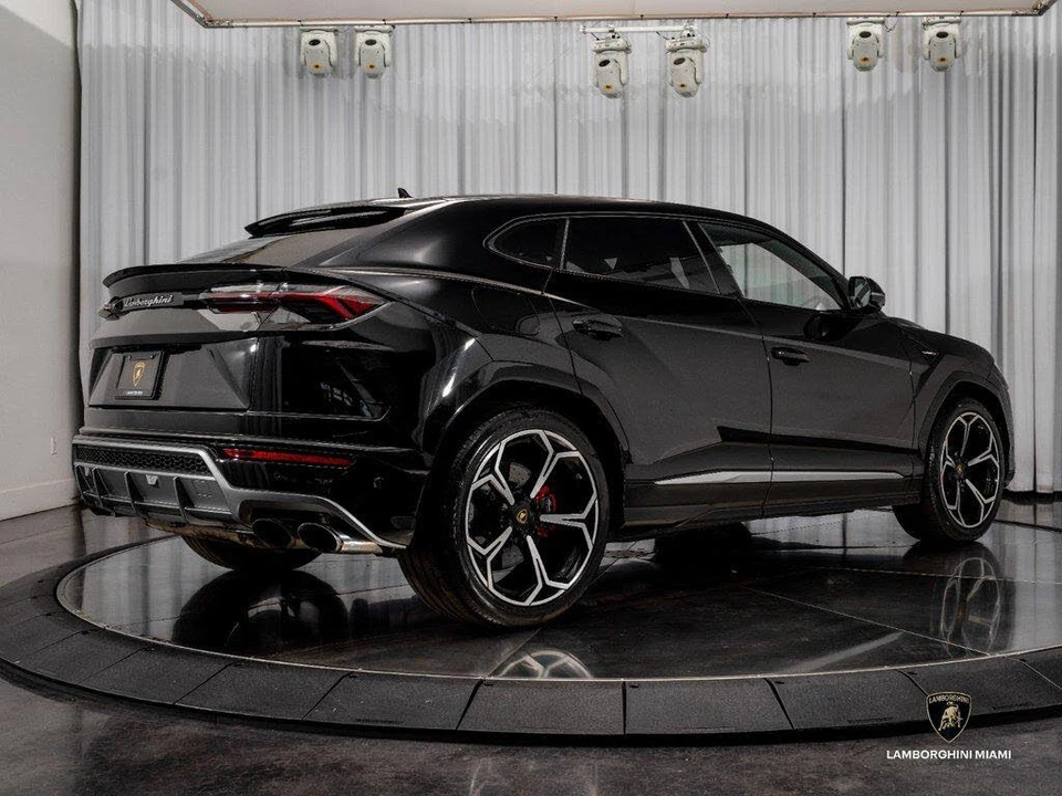 2019 Lamborghini Urus - Image 14 of 31