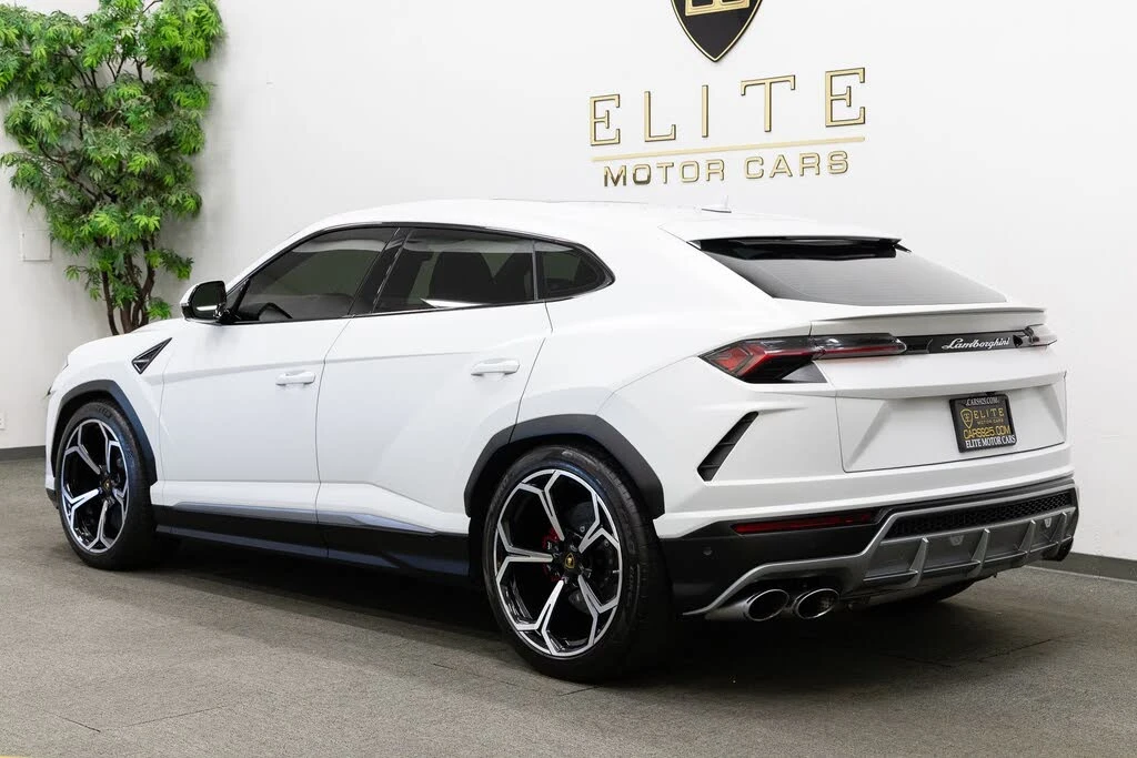 2019 Lamborghini Urus - Image 3 of 31