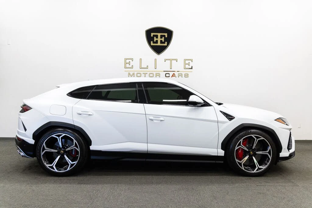 2019 Lamborghini Urus - Image 10 of 31