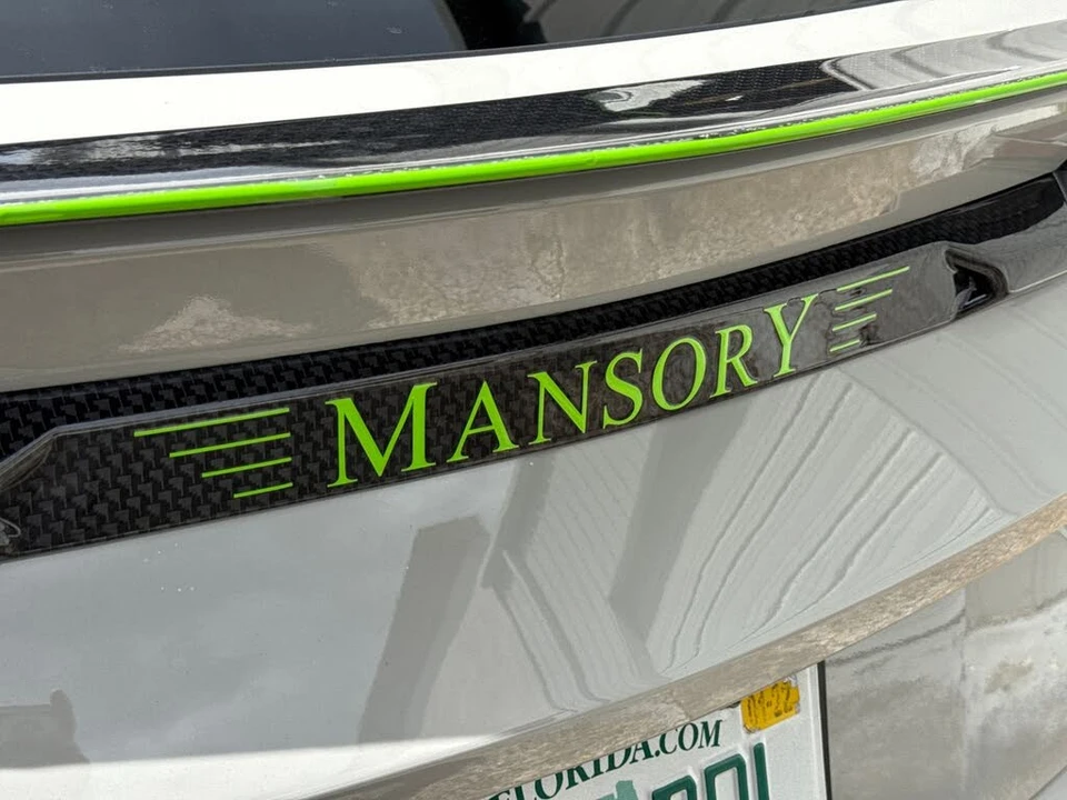 2019 Lamborghini Urus - Image 7 of 23