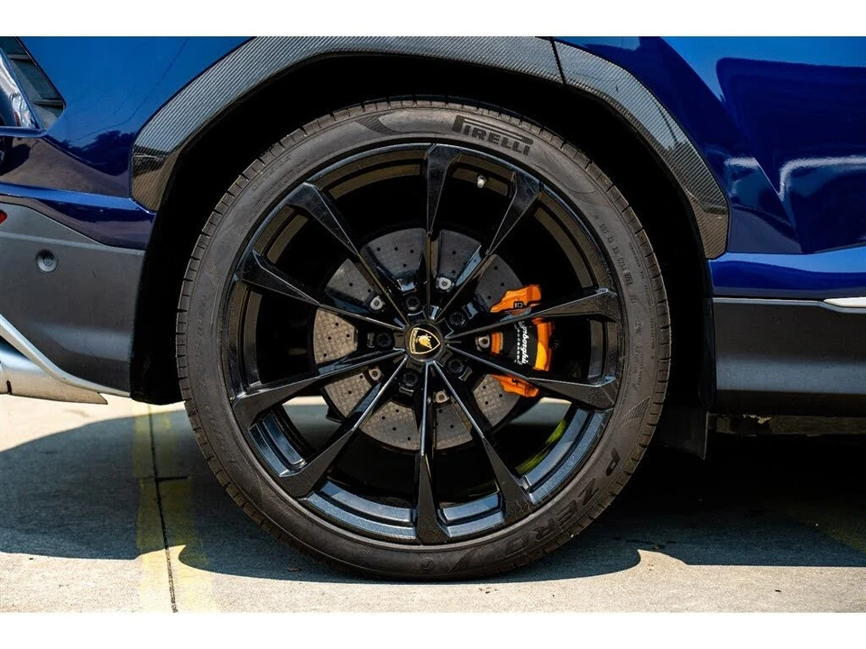 2019 Lamborghini Urus - Image 5 of 31