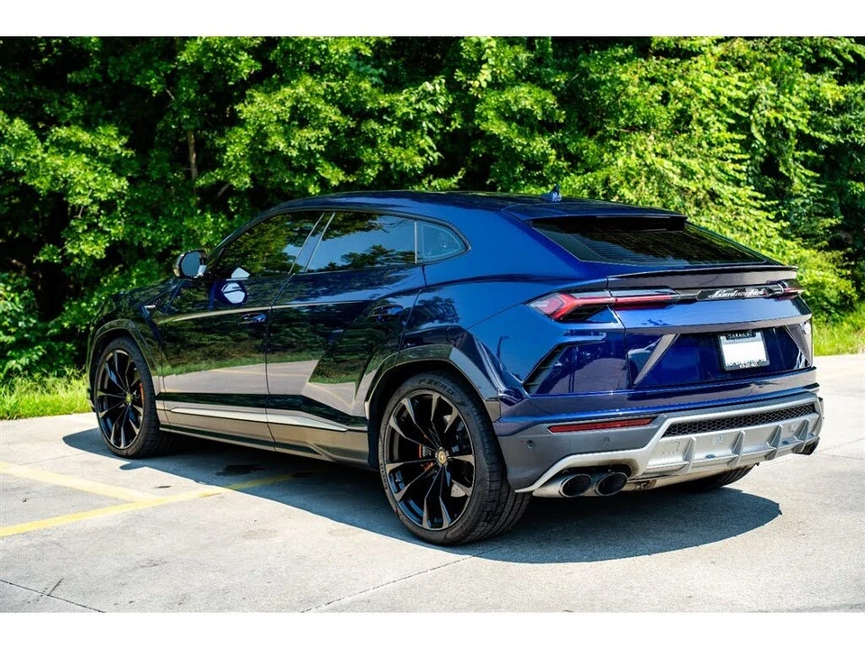 2019 Lamborghini Urus - Image 11 of 31