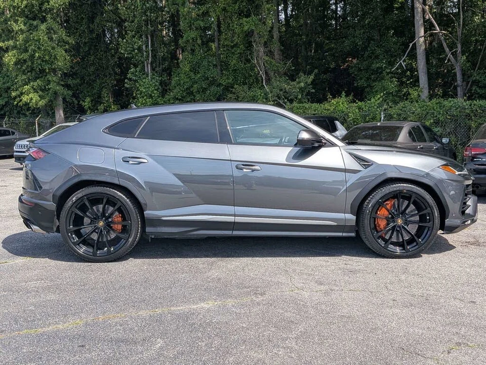 2019 Lamborghini Urus - Image 3 of 6
