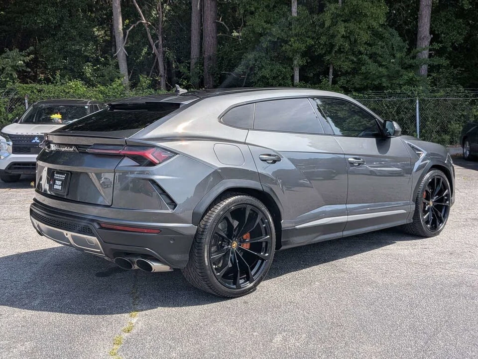 2019 Lamborghini Urus - Image 4 of 6