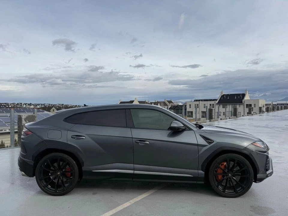 2019 Lamborghini Urus - Image 12 of 26