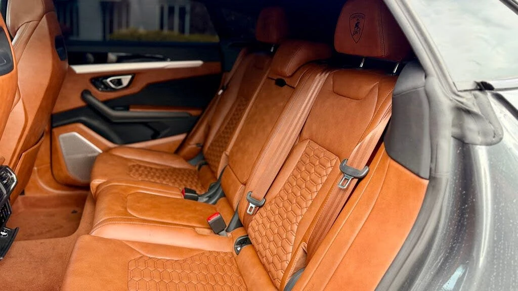 2019 Lamborghini Urus - Image 26 of 26