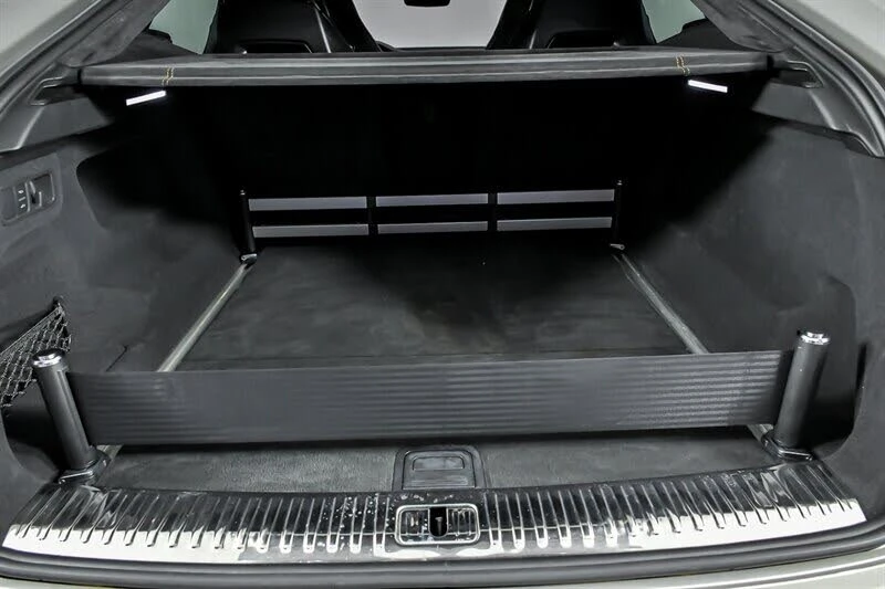 2019 Lamborghini Urus - Image 12 of 31