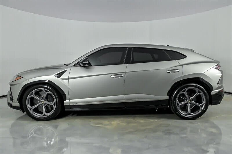 2019 Lamborghini Urus - Image 7 of 31