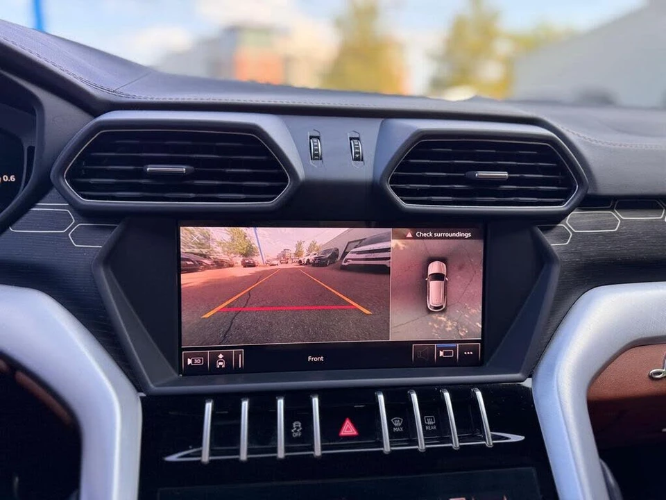 2019 Lamborghini Urus - Image 20 of 31
