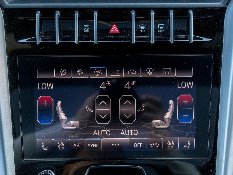 2019 Lamborghini Urus - Image 26 of 31