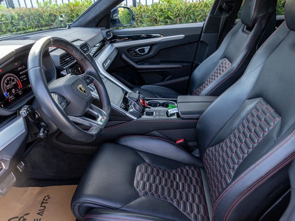 2019 Lamborghini Urus - Image 23 of 31