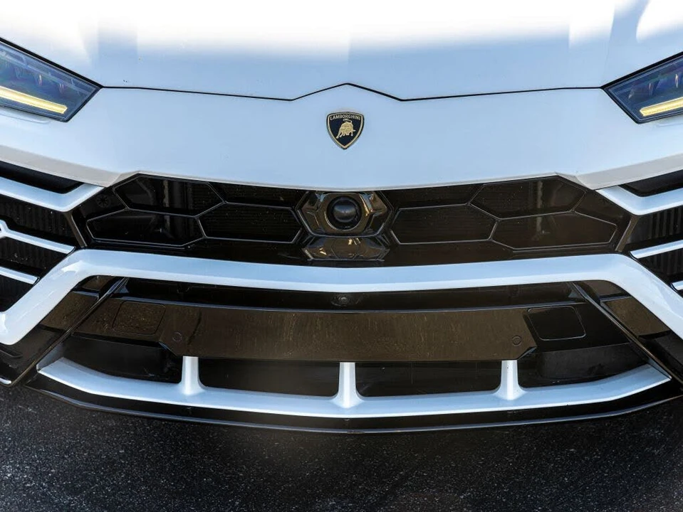2019 Lamborghini Urus - Image 9 of 31