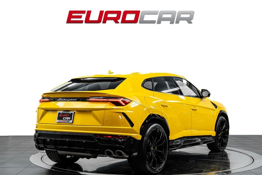 2019 Lamborghini Urus - Image 5 of 31