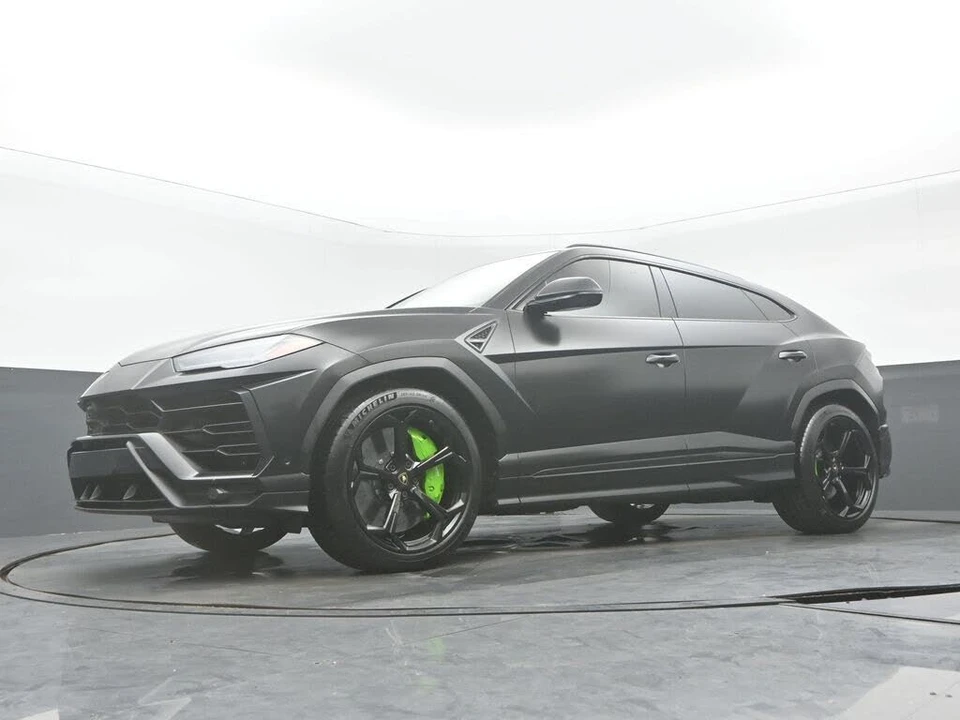 2019 Lamborghini Urus - Image 30 of 31
