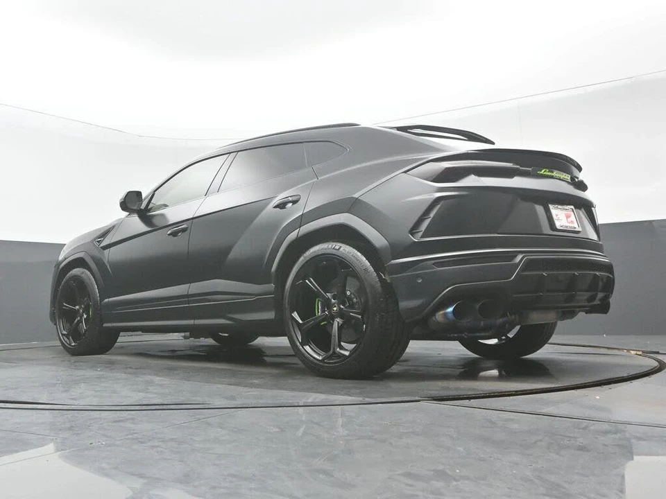2019 Lamborghini Urus - Image 31 of 31
