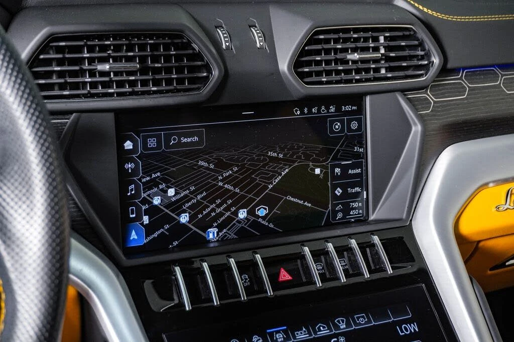 2019 Lamborghini Urus - Image 26 of 31