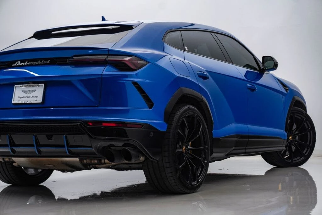 2019 Lamborghini Urus - Image 10 of 31