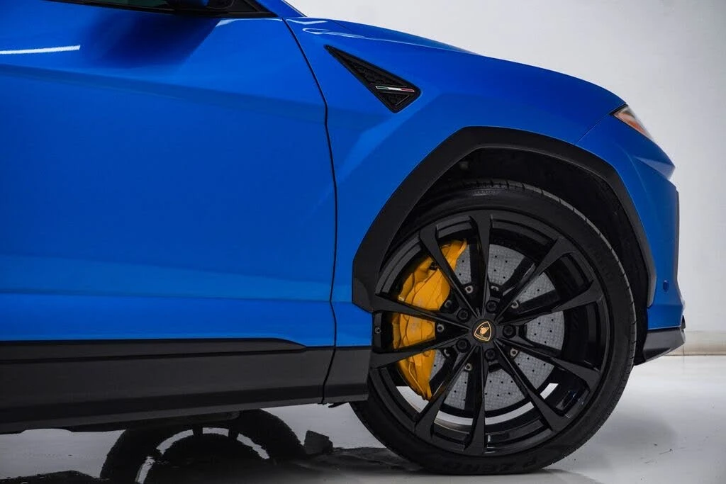 2019 Lamborghini Urus - Image 14 of 31