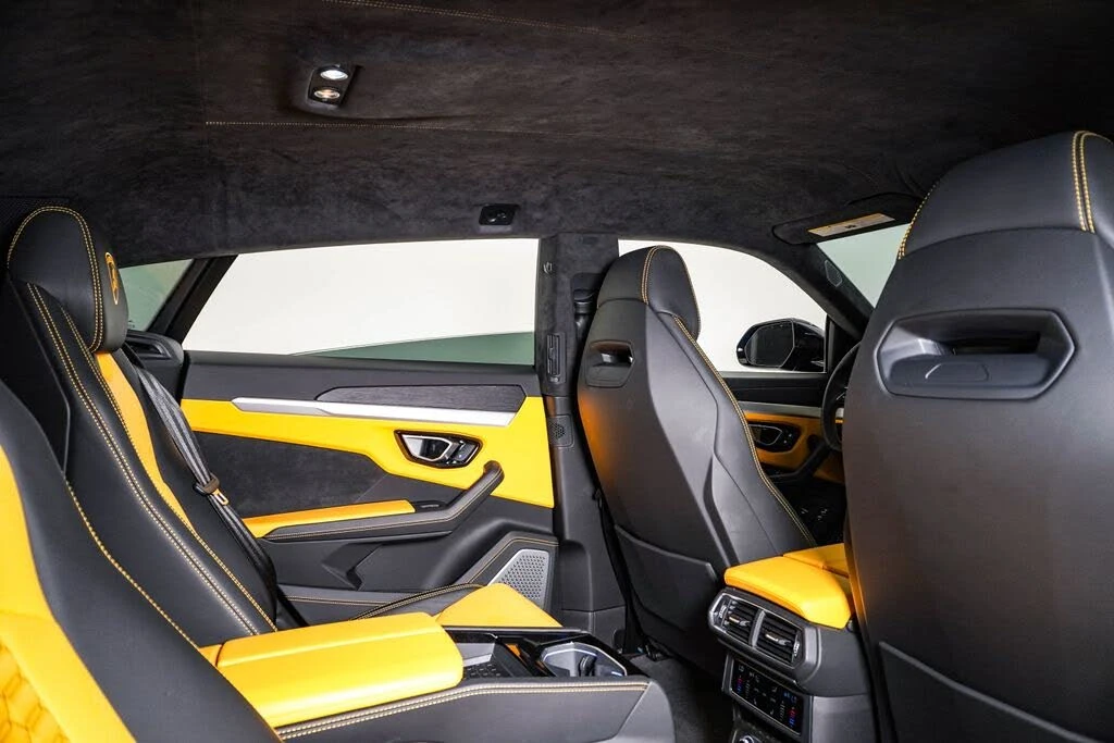 2019 Lamborghini Urus - Image 18 of 31