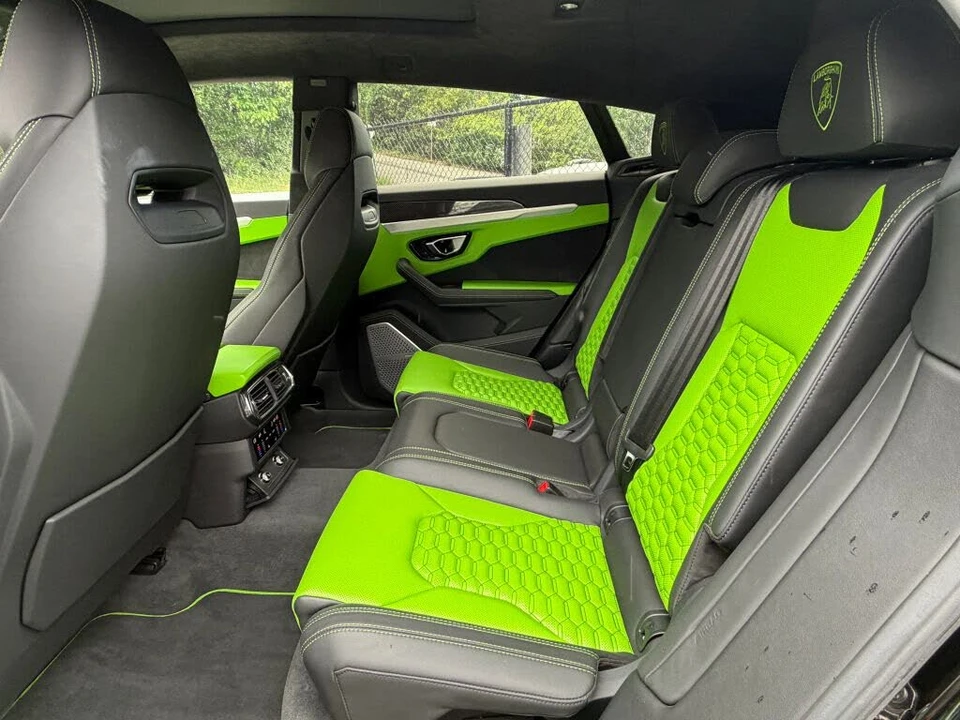 2019 Lamborghini Urus - Image 16 of 28