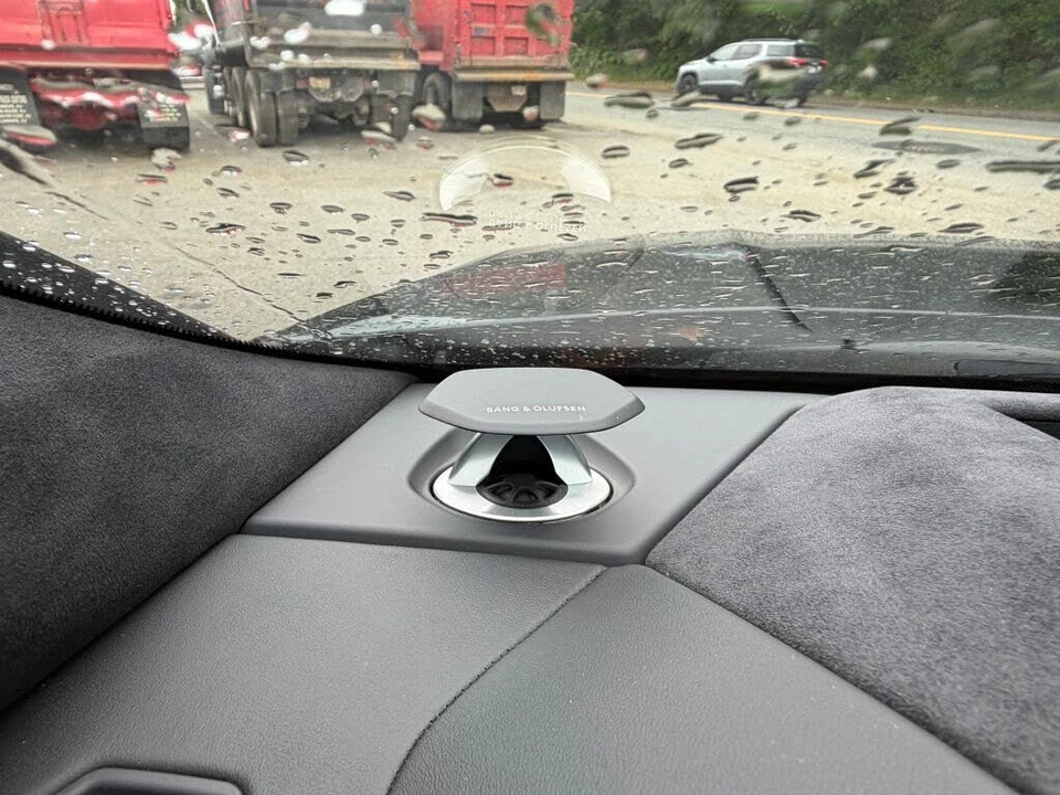 2019 Lamborghini Urus - Image 20 of 28