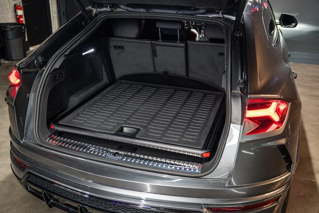 2019 Lamborghini Urus - Image 26 of 26