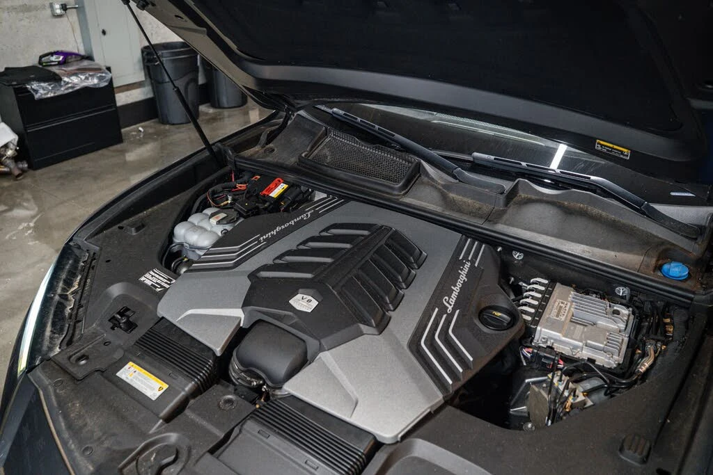 2019 Lamborghini Urus - Image 25 of 26