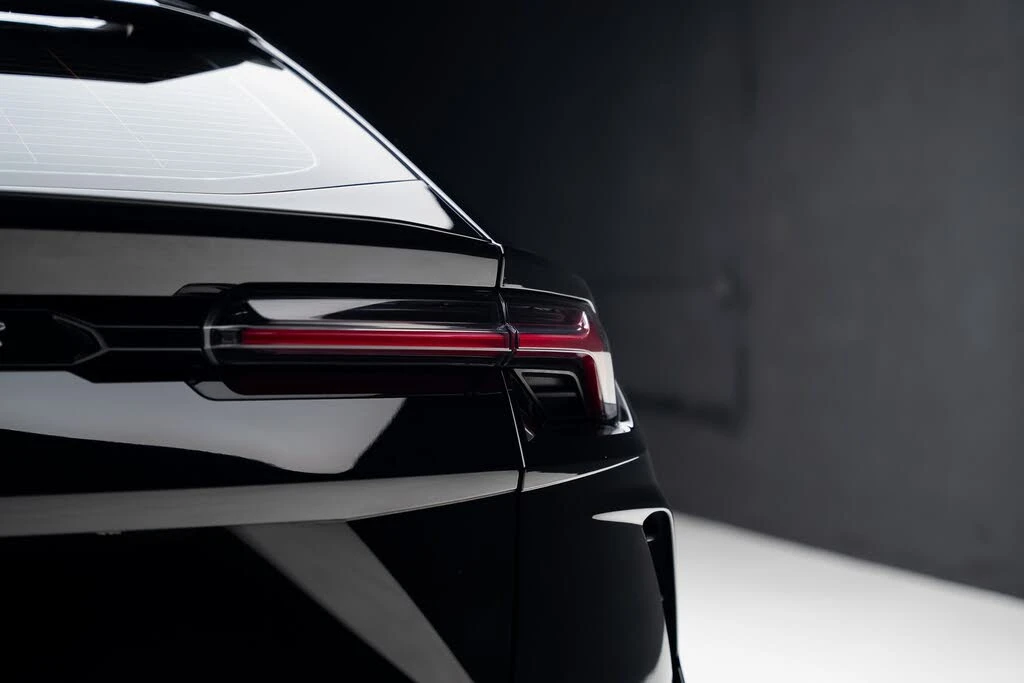 2019 Lamborghini Urus - Image 28 of 31