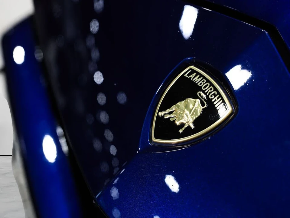 2019 Lamborghini Urus - Image 30 of 31