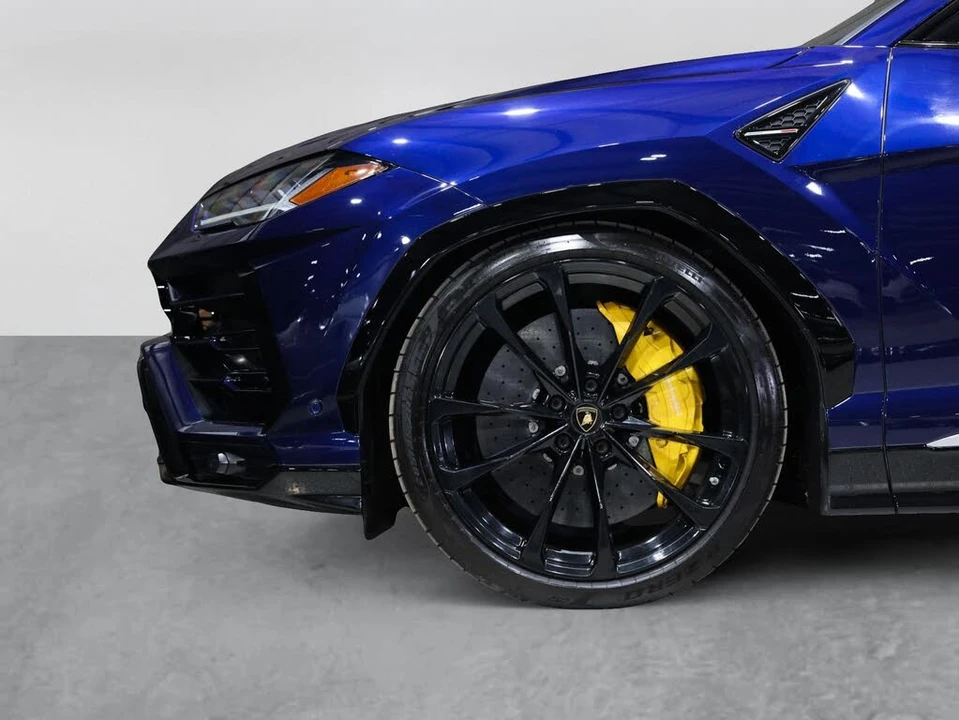 2019 Lamborghini Urus - Image 8 of 31
