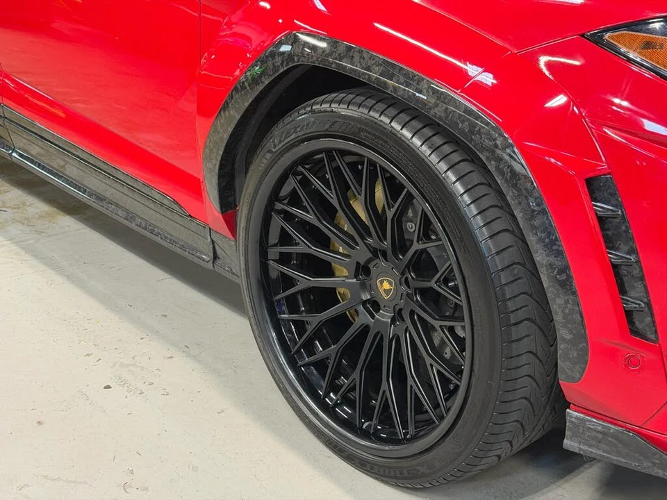 2019 Lamborghini Urus - Image 15 of 31