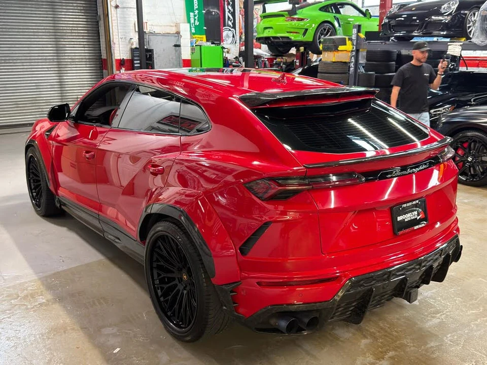 2019 Lamborghini Urus - Image 10 of 31