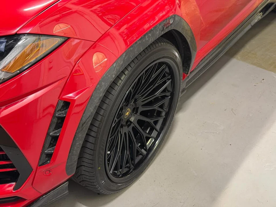2019 Lamborghini Urus - Image 16 of 31