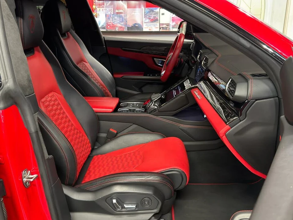2019 Lamborghini Urus - Image 31 of 31