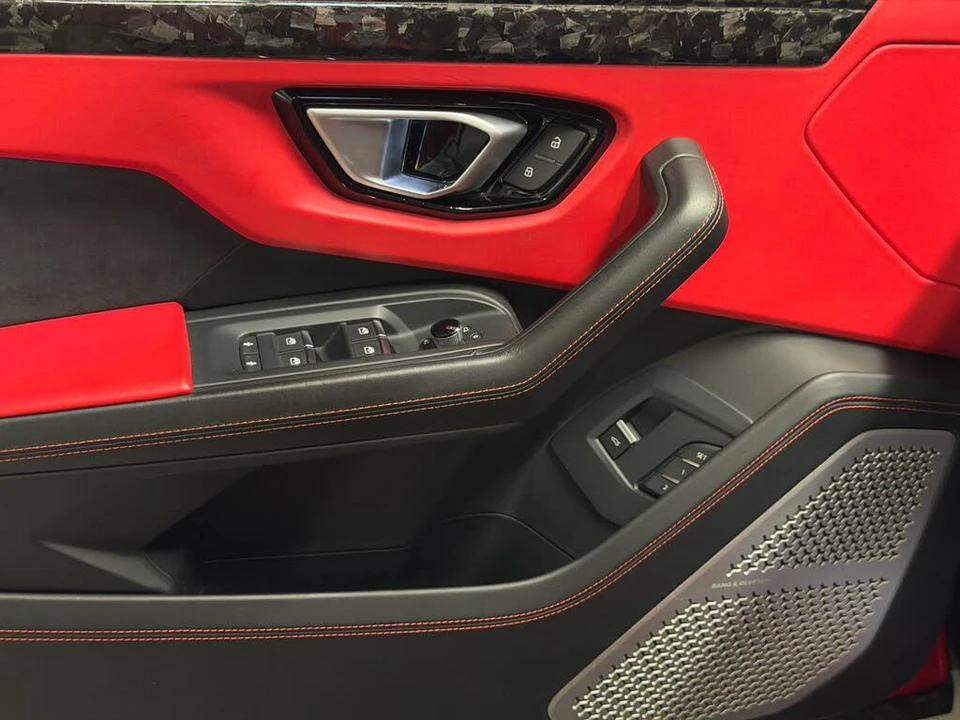 2019 Lamborghini Urus - Image 27 of 31