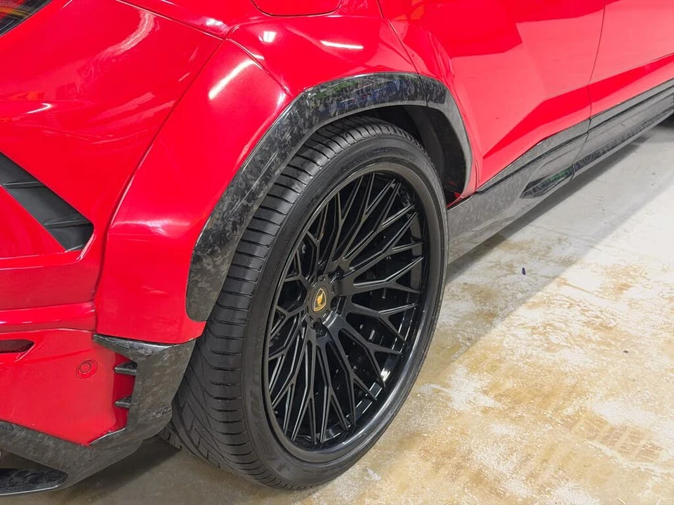 2019 Lamborghini Urus - Image 17 of 31