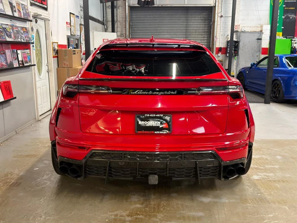 2019 Lamborghini Urus - Image 8 of 31