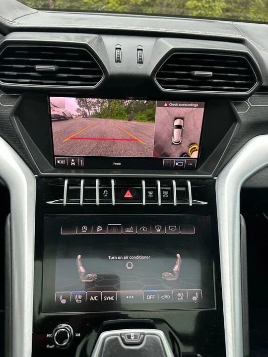 2019 Lamborghini Urus - Image 31 of 31