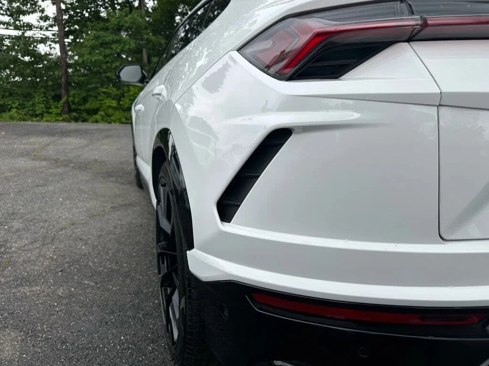 2019 Lamborghini Urus - Image 14 of 31