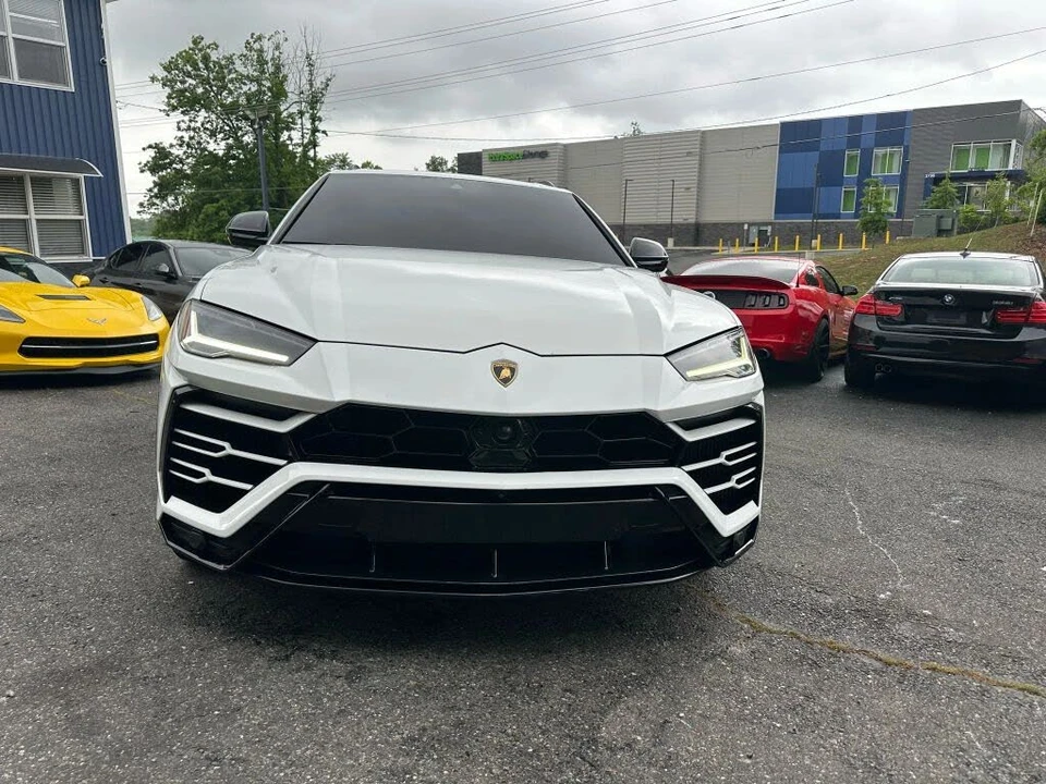 2019 Lamborghini Urus - Image 9 of 31