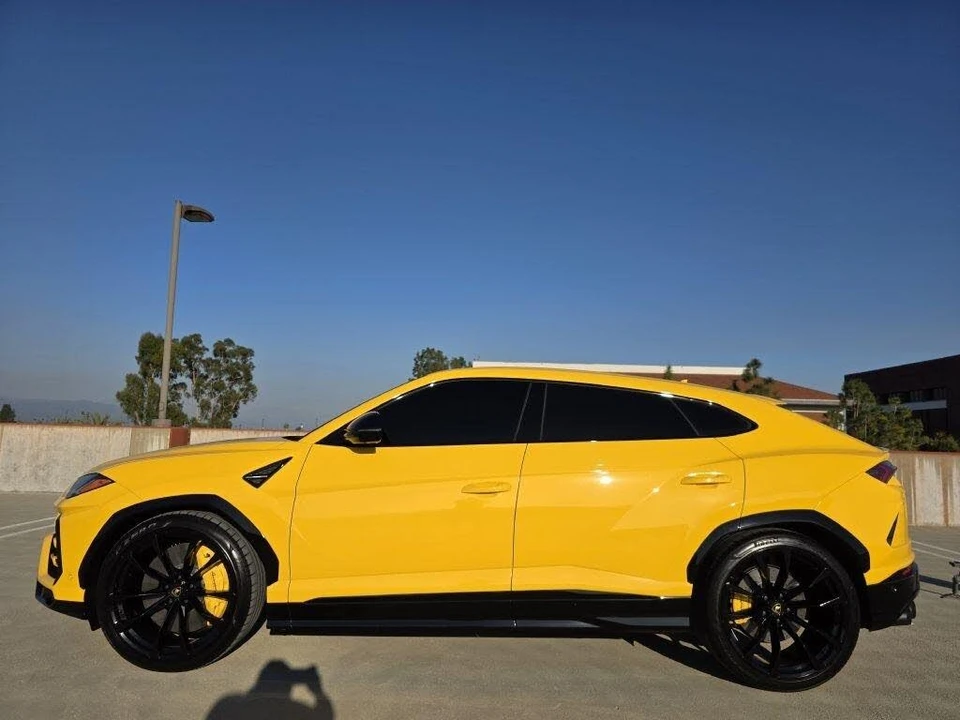 2019 Lamborghini Urus - Image 6 of 31