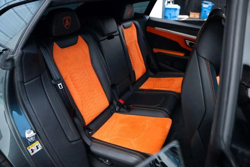 2019 Lamborghini Urus - Image 18 of 31