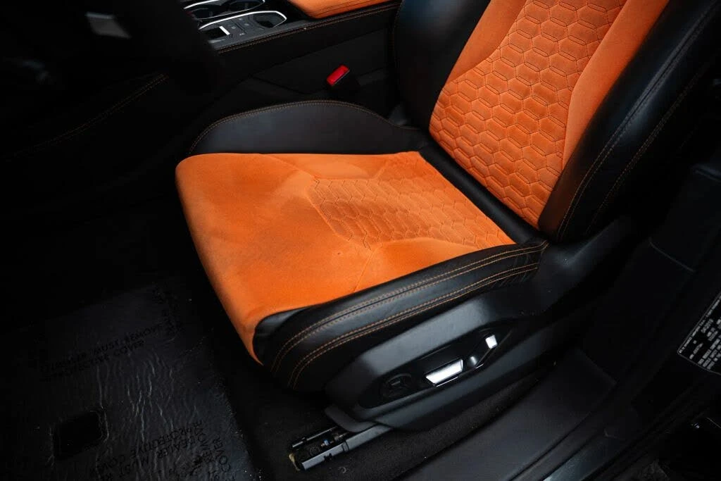 2019 Lamborghini Urus - Image 15 of 31