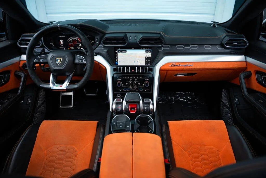2019 Lamborghini Urus - Image 20 of 31