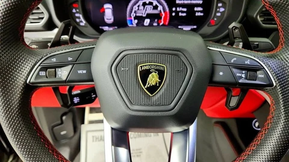 2019 Lamborghini Urus - Image 14 of 20