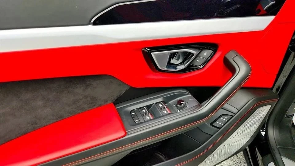 2019 Lamborghini Urus - Image 10 of 20