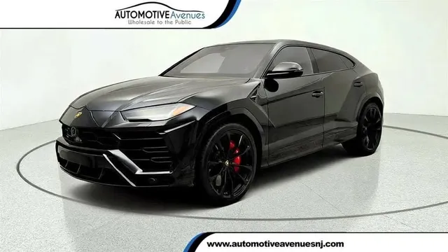 2019 Lamborghini Urus AWD