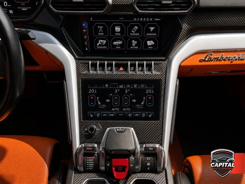 2019 Lamborghini Urus - Image 12 of 20