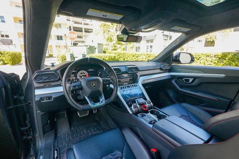 2019 Lamborghini Urus - Image 3 of 21