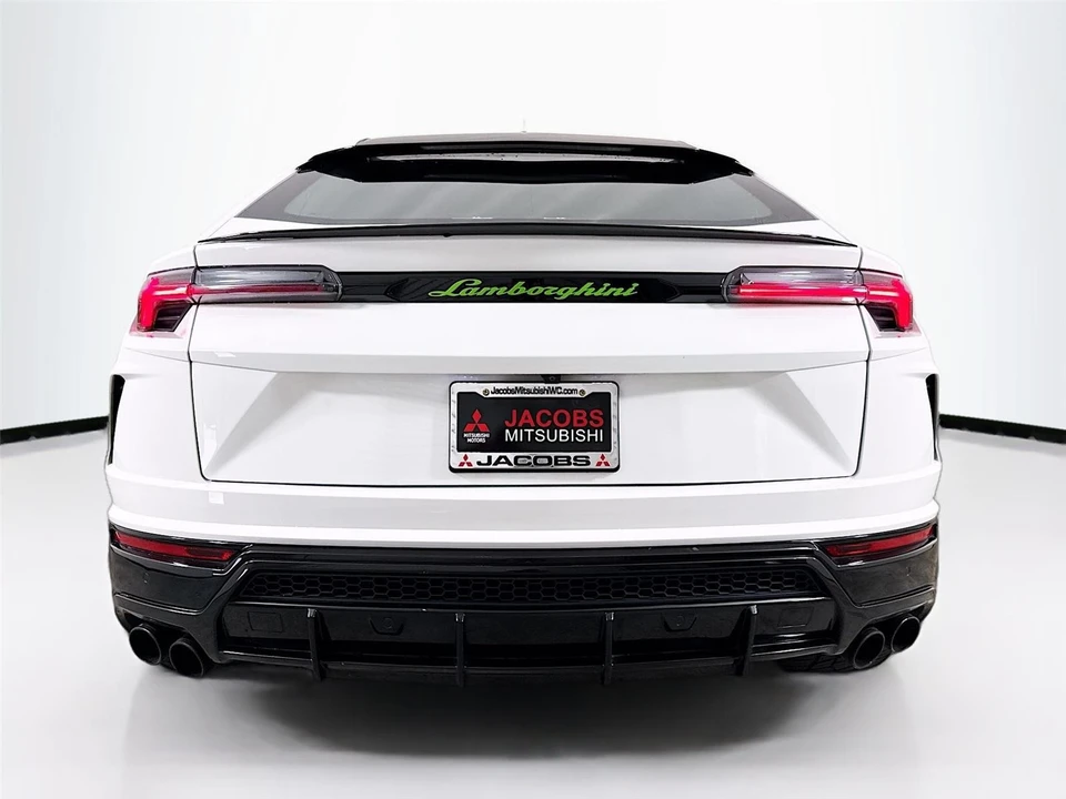 2019 Lamborghini Urus - Image 28 of 31